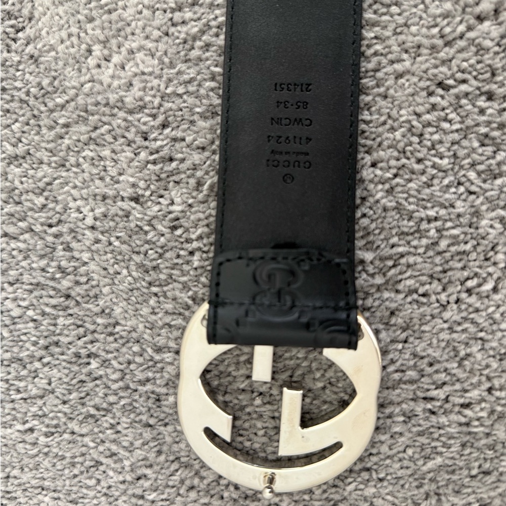 Gucci Black Embossed Belt with Silver GG Buckle - Picture 4 of 4